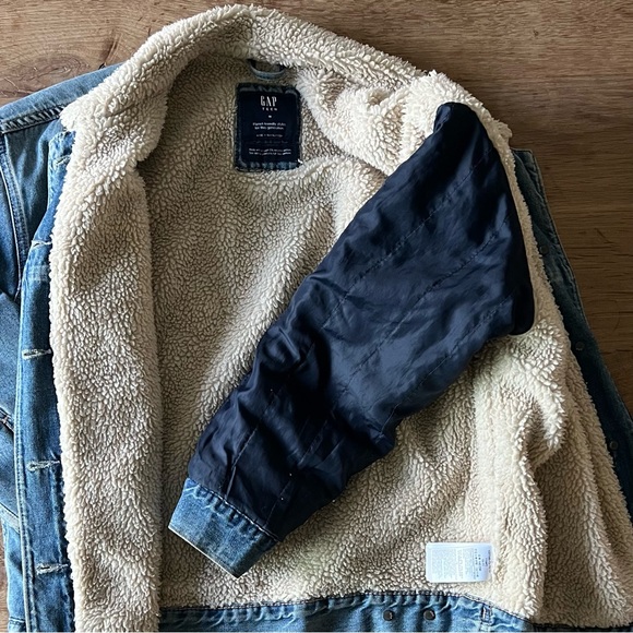 GAP Teen Oversized Denim Sherpa Jacket - Size 10 - Picture 8 of 9